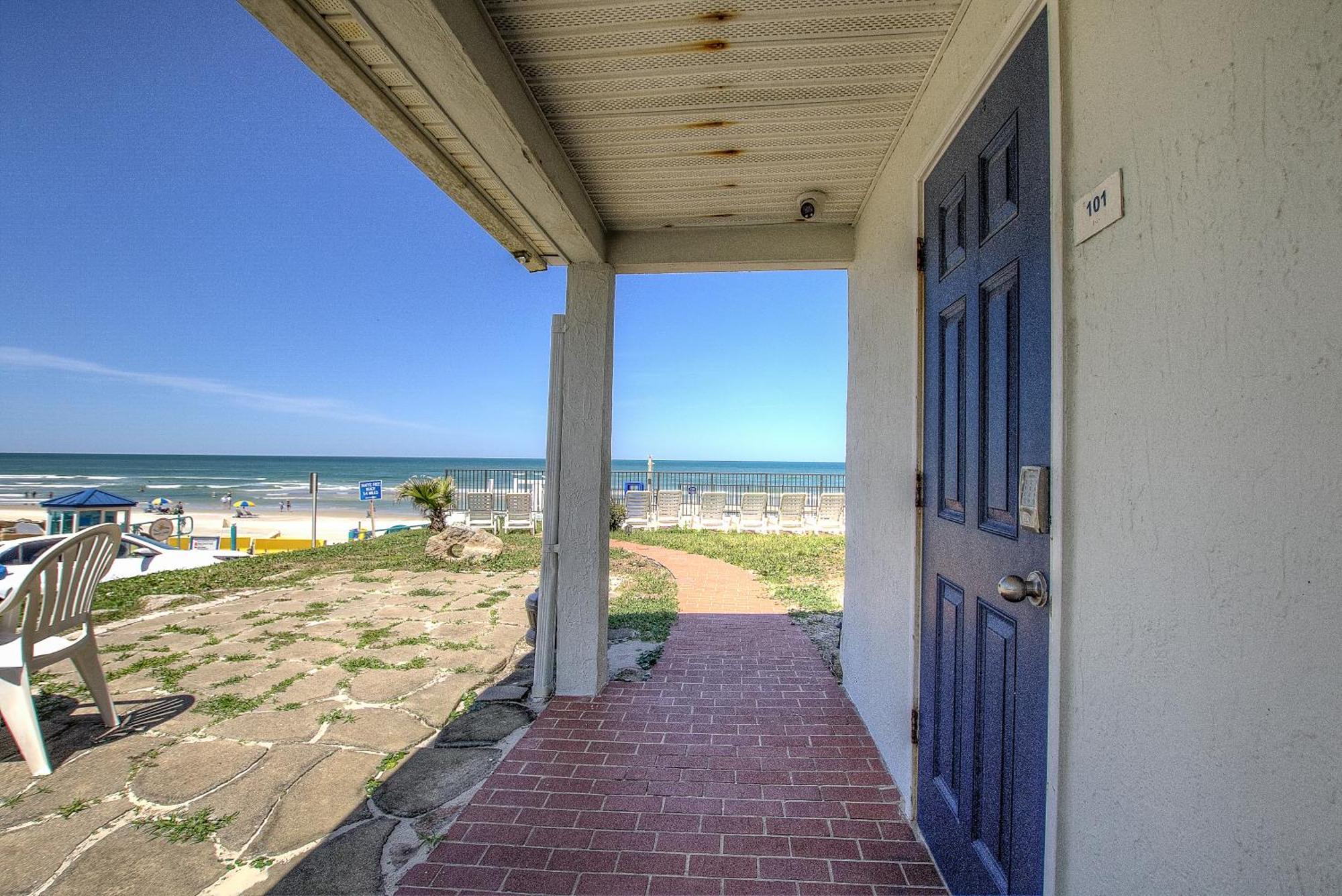Daytona Shores Inn And Suites Дейтона-Бич-Шорс Экстерьер фото