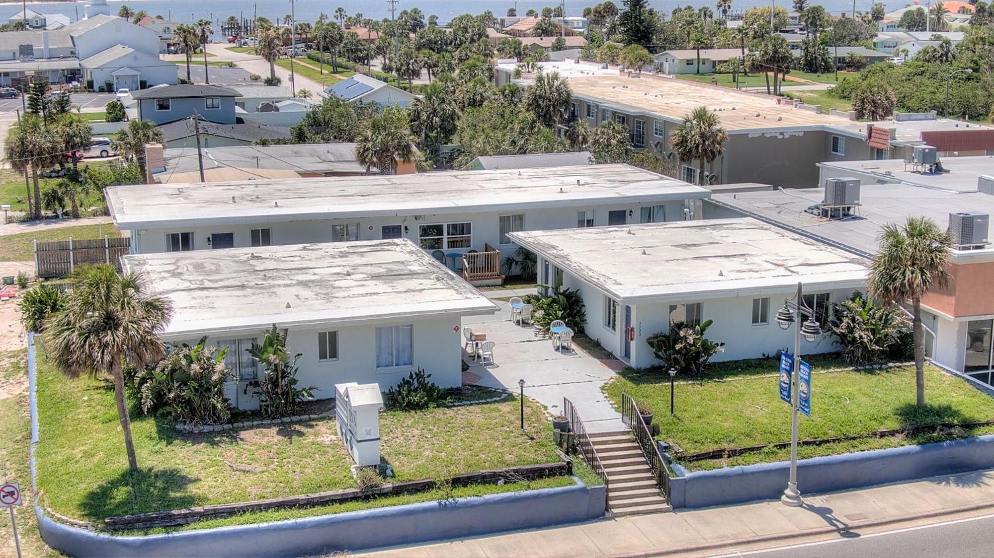 Daytona Shores Inn And Suites Дейтона-Бич-Шорс Экстерьер фото